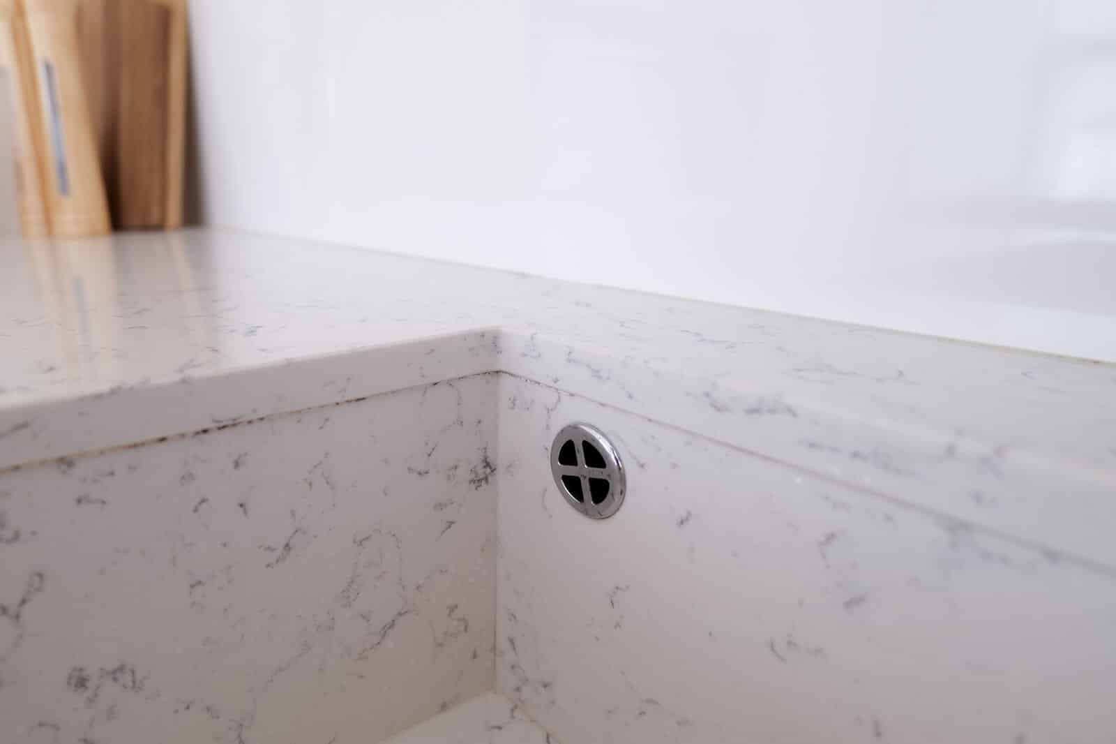 caesarstone-white-attica-14