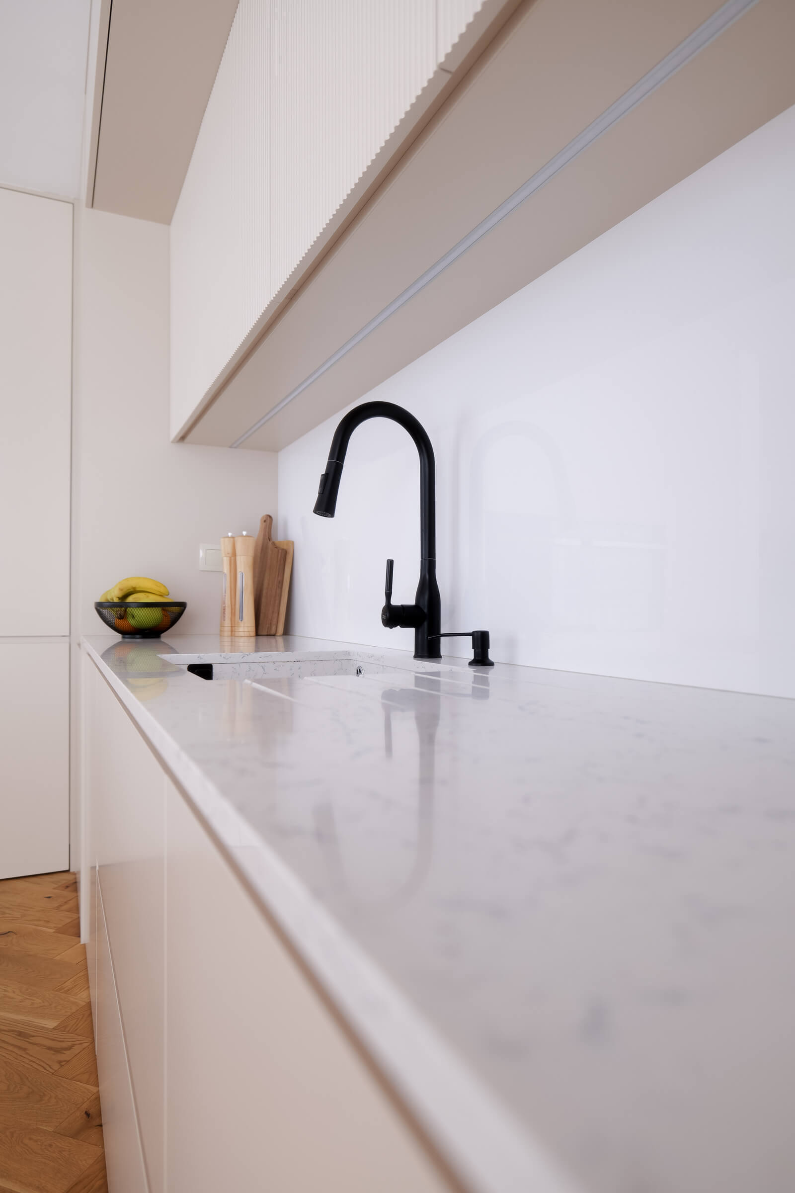 caesarstone-white-attica-15